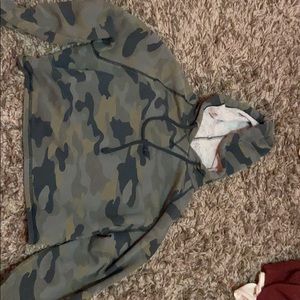 Army cropped sweater with a hood